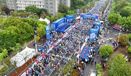 2026灵通铜陵半程马拉松鸣枪开跑!一“铜”奔赴热爱 2026灵通铜陵半程马拉松鸣枪开跑!一“铜”奔赴热爱